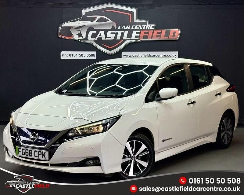 Used Nissan Leaf Acenta 110 kW (150 HP) 2018 White Hatchback