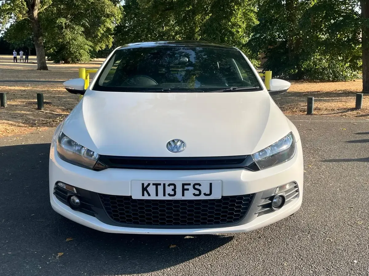 Used VW Scirocco 122 HP (89 kW) 2013 White Coupe