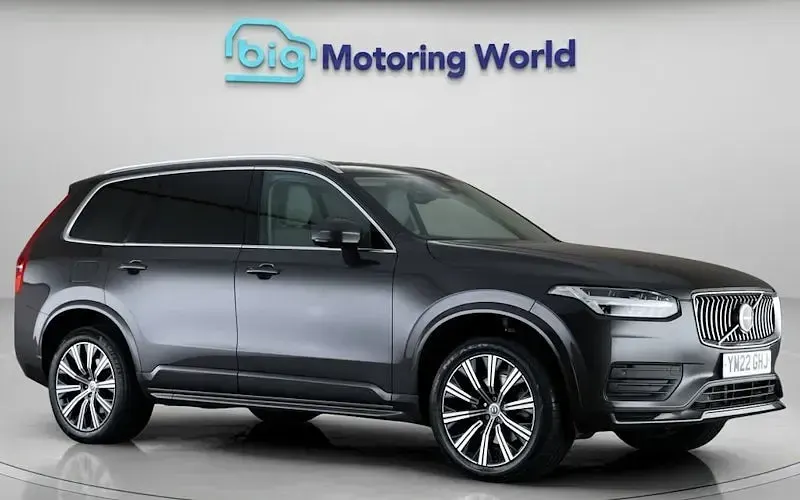 Used Volvo XC90 Core 250 HP (183 kW) 2025 SUV