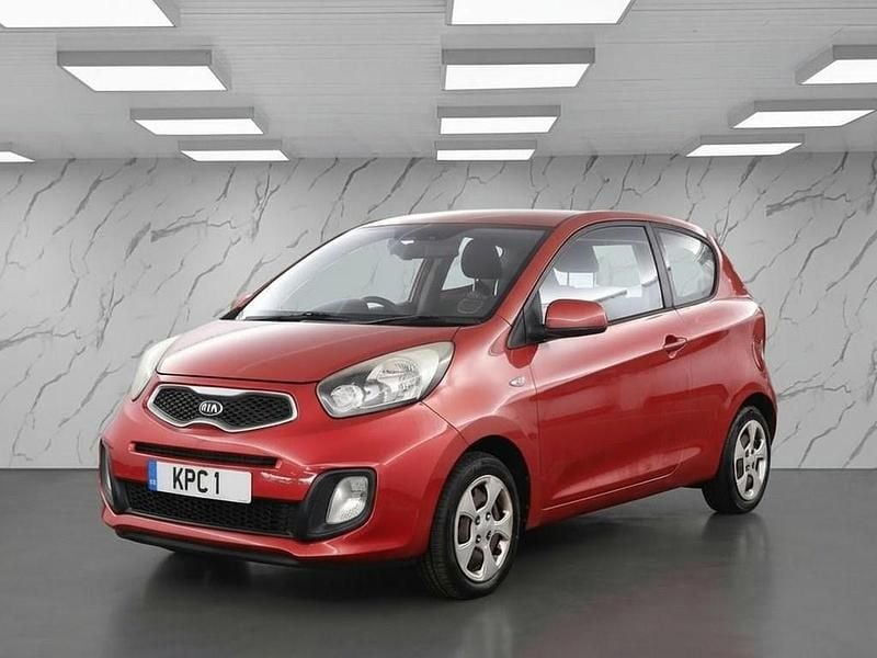 Used Kia Picanto 68 HP (50 kW) 2013 Red Hatchback