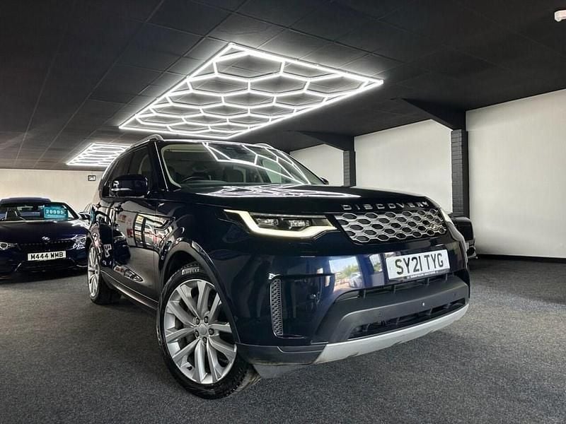 Blue Used 2021 Land Rover Discovery 5 SE SUV | £26,495 (Super price) - Image 1/4