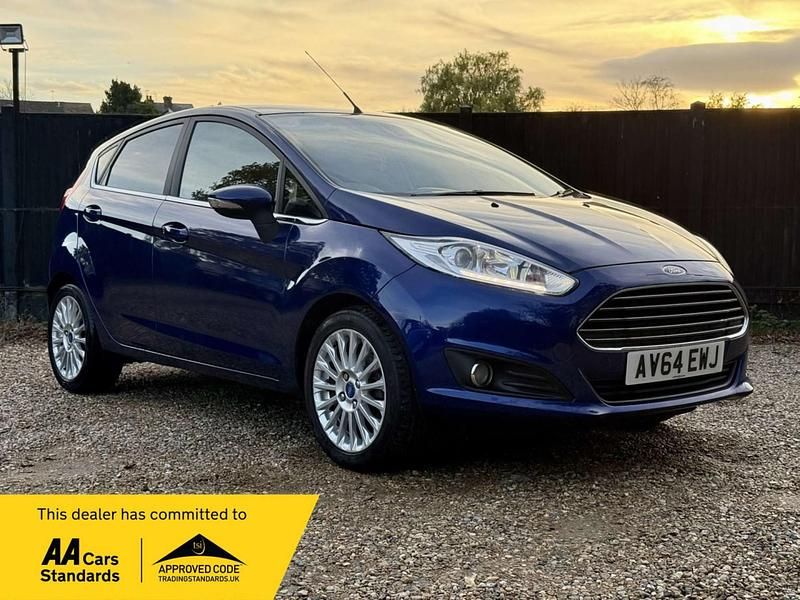 Blue Used 2014 Ford Fiesta Titanium Hatchback | £5,750 (Fair price) - Image 1/4