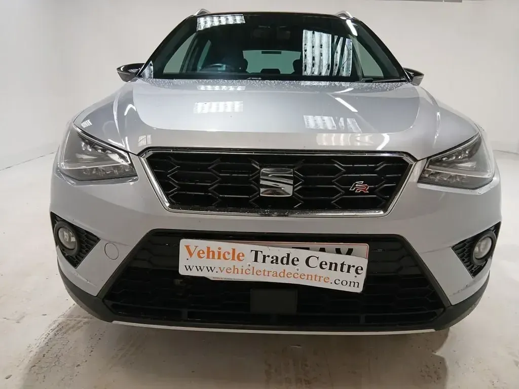 Begagnad Seat Arona FR 115 HK (84 kW) 2018 Silver SUV