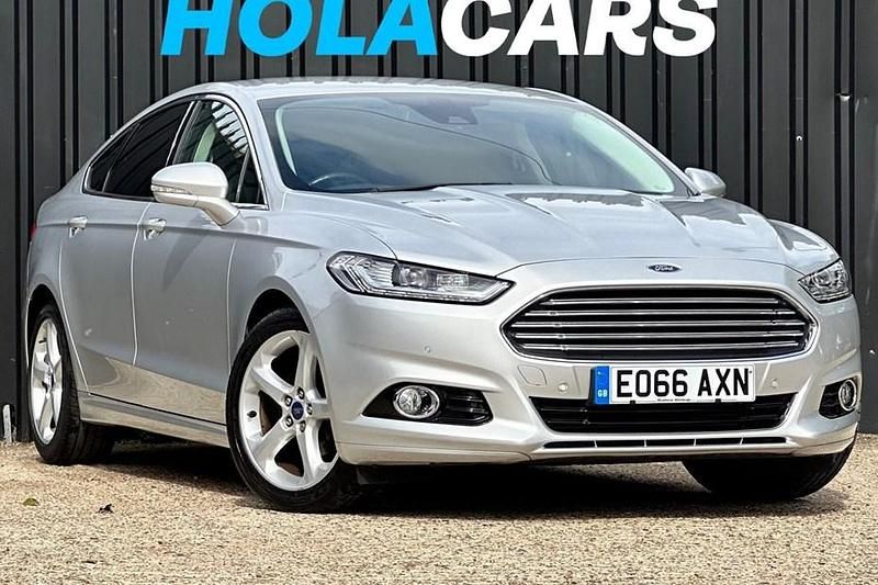 Silver Used 2016 Ford Mondeo Titanium Hatchback | £10,750 (Fair price) - Image 1/1
