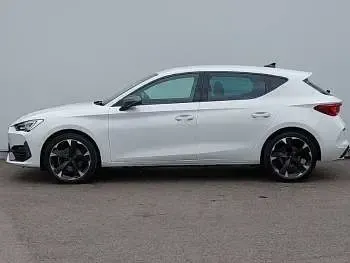 Used Cupra Leon 150 HP (110 kW) 2024 White Hatchback