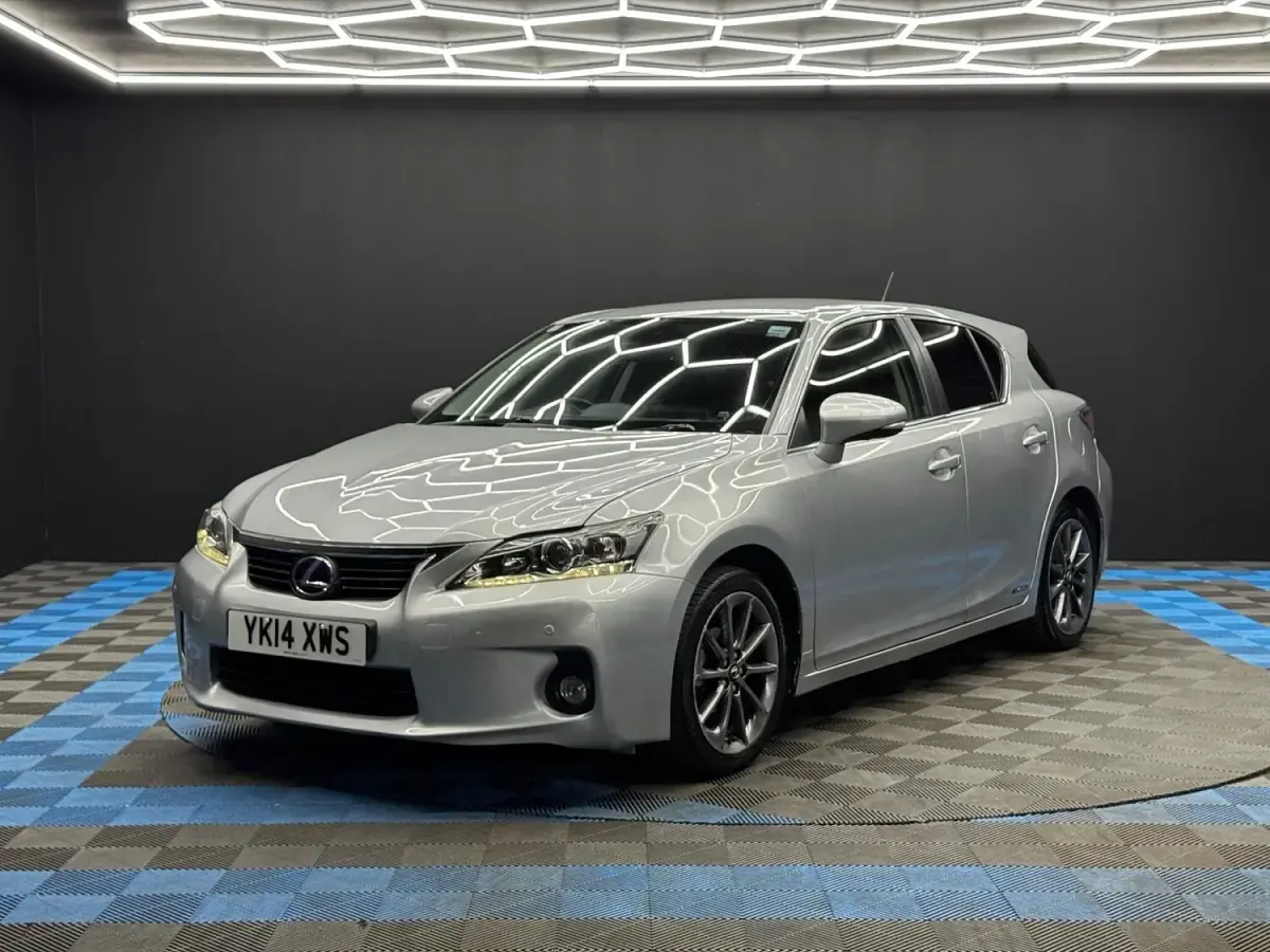 Used Lexus CT200h 2014 Silver Hatchback