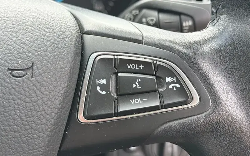 Used Ford Kuga Zetec 150 HP (110 kW) 2017 Blue SUV
