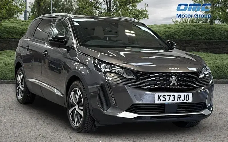 Used Peugeot 5008 Allure 131 HP (96 kW) 2023 SUV