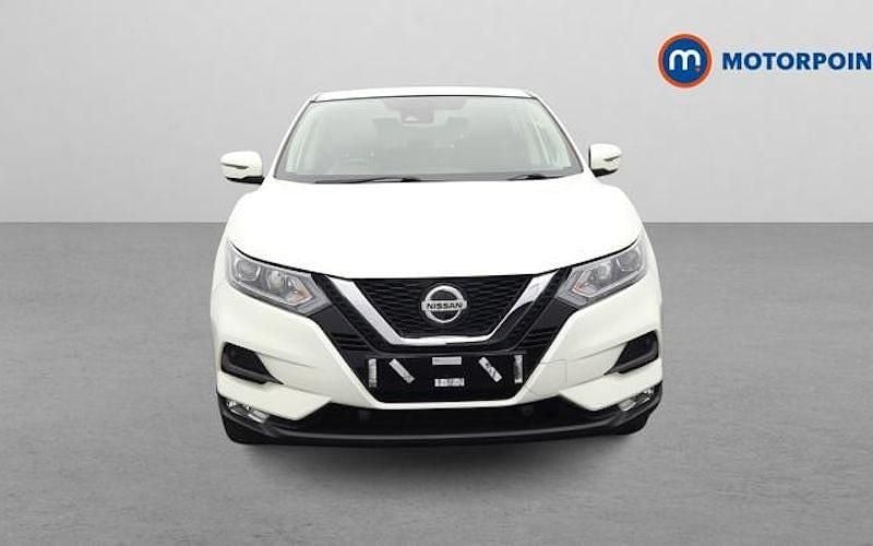 Used Nissan Qashqai Acenta Premium 116 HP (85 kW) 2020 White SUV