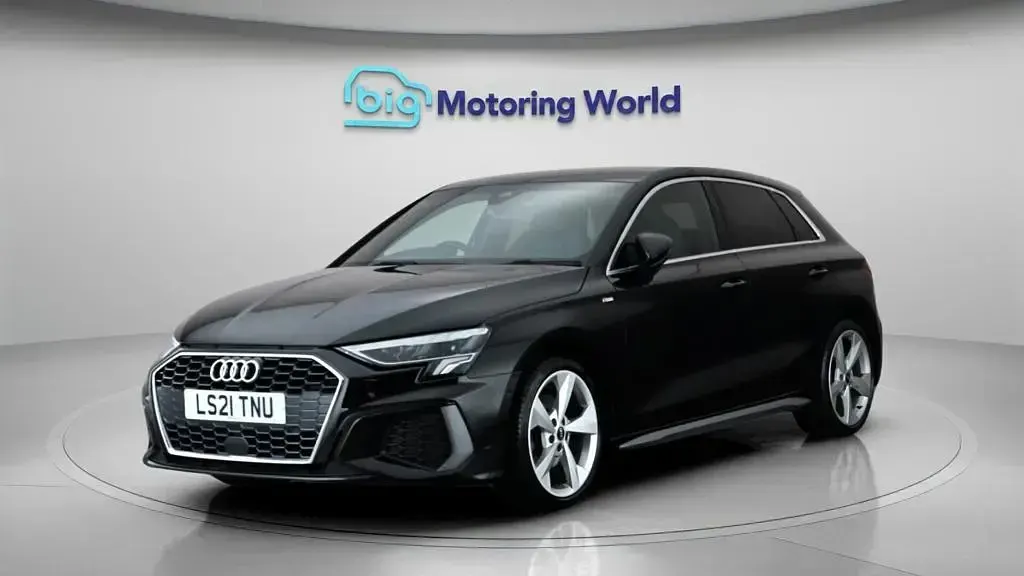 Used Audi A3 Sportback S-Line 150 HP (110 kW) 2021 Black Hatchback
