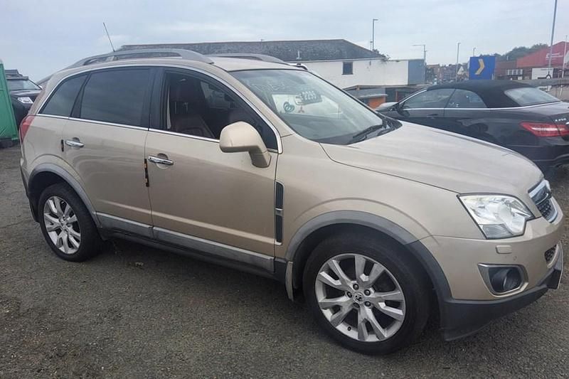 Used Vauxhall Antara 2012 Yellow SUV