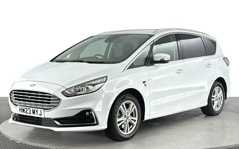 Used Ford S-MAX Titanium 190 HP (139 kW) 2022 MPV