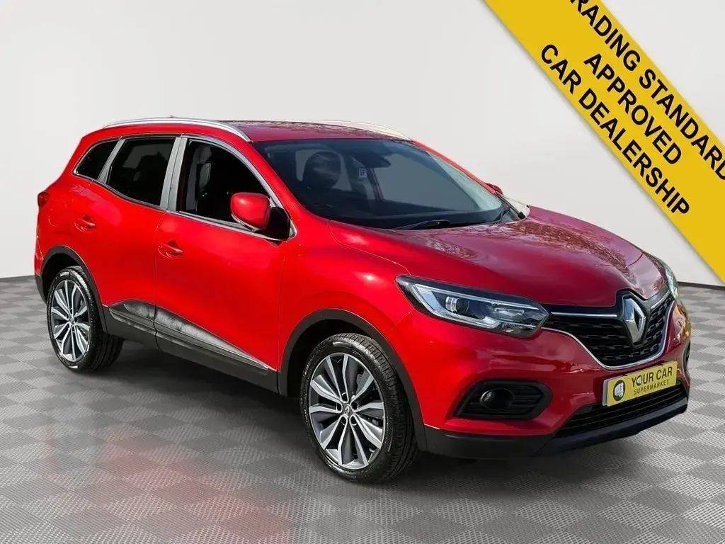 Usado Renault Kadjar Iconic 140 HP (102 kW) 2019 Vermelho SUV