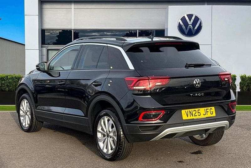 Used VW T-Roc Match 150 HP (110 kW) 2025 Black SUV