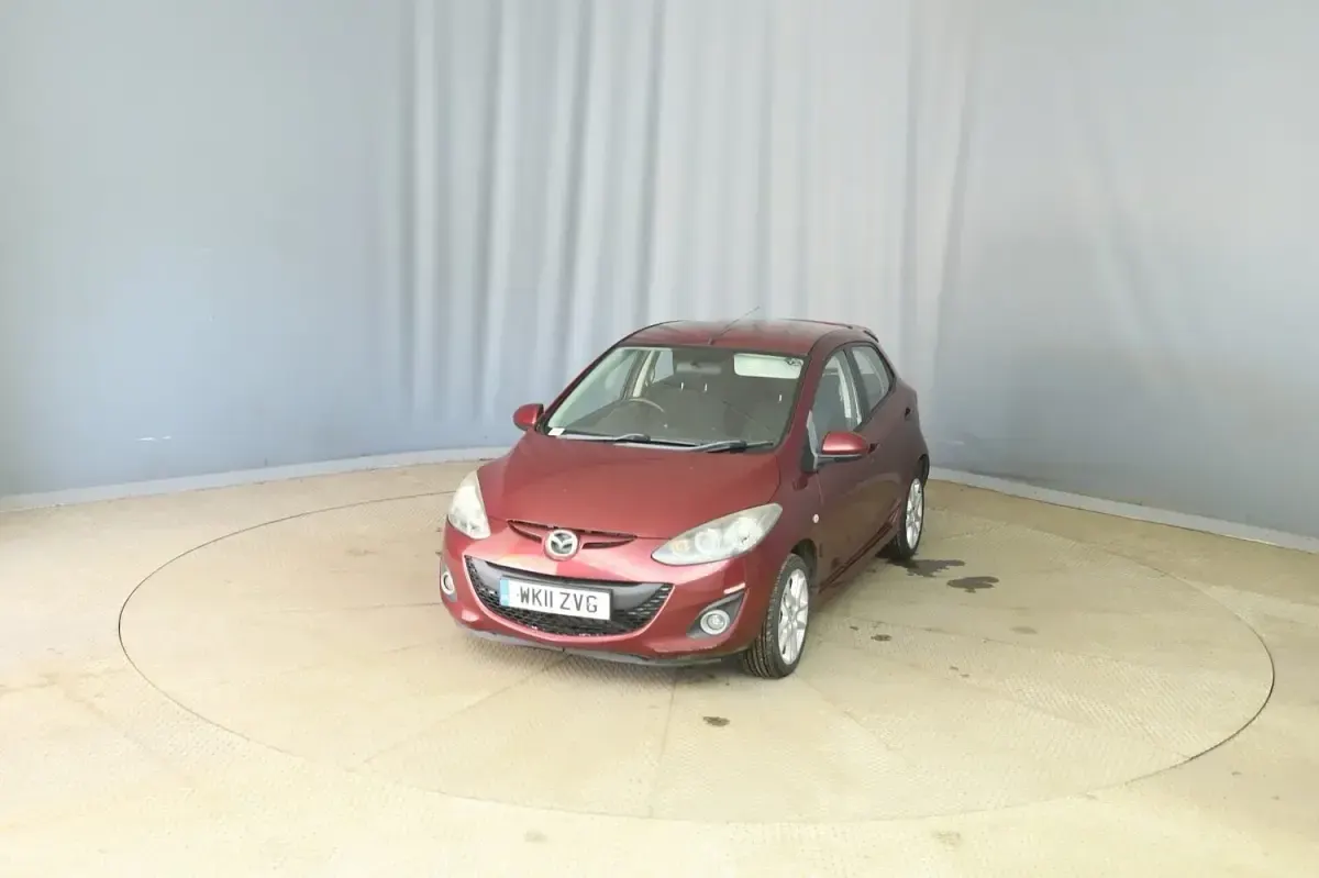 Used Mazda 2 2011 Red Hatchback