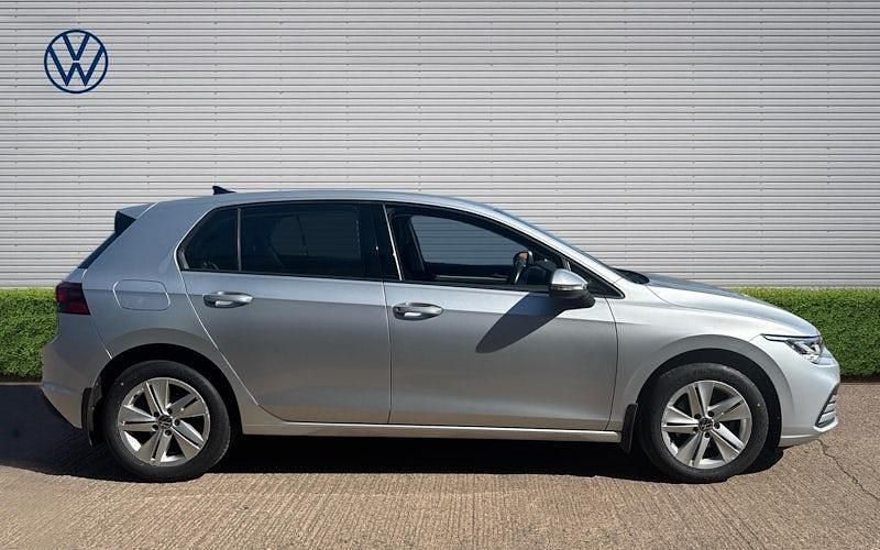 Usado VW Golf VIII Life 110 CV (80 kW) 2024 Utilitario