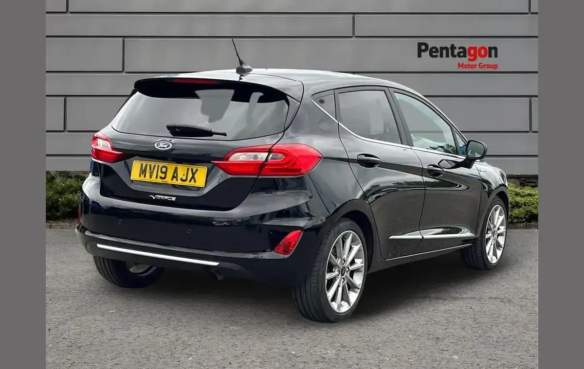 Used Ford Fiesta Vignale 123 HP (90 kW) 2019 Black Hatchback