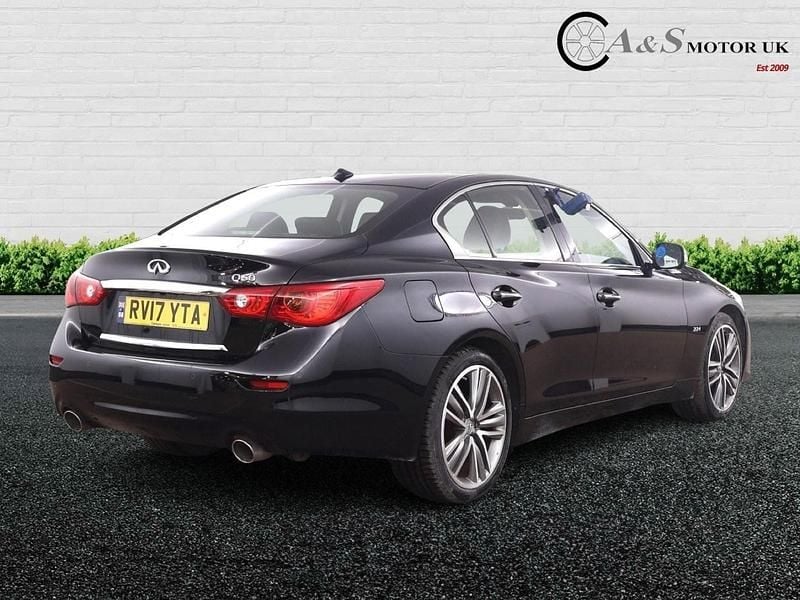 Used Infiniti Q50 Sport Tech 168 HP (123 kW) 2017 Black Sedan