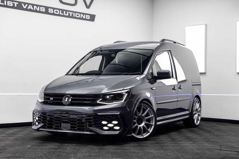 Used VW Caddy Highline 150 HP (110 kW) 2018 Grey MPV