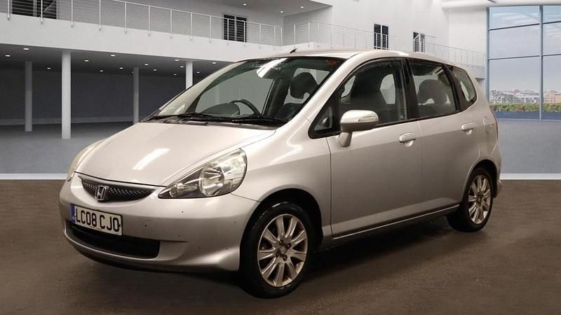 Second-hand Honda Jazz SE 82 CP (60 kW) 2008 Argintiu Hatchback