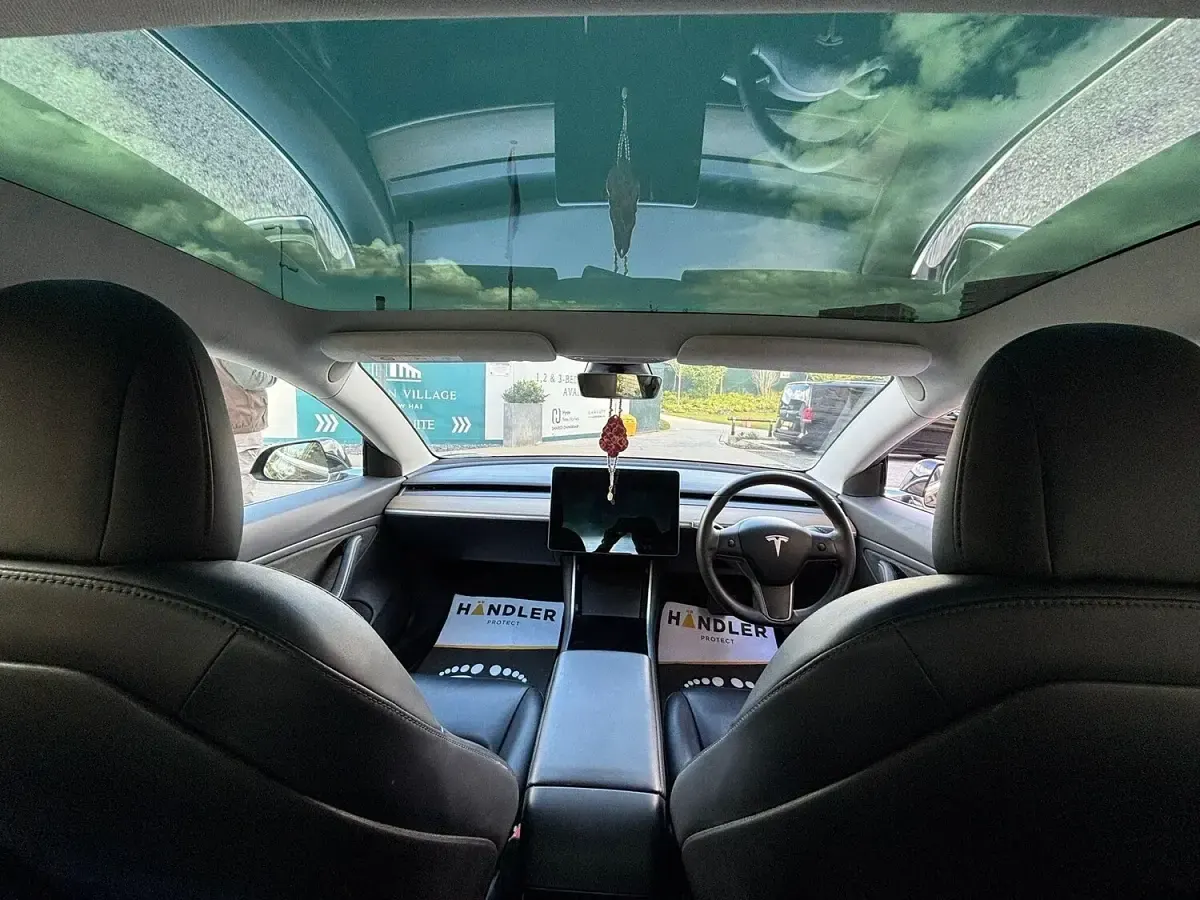 Used Tesla Model 3 Standard Range 52 kW (72 HP) 2019 Black Sedan