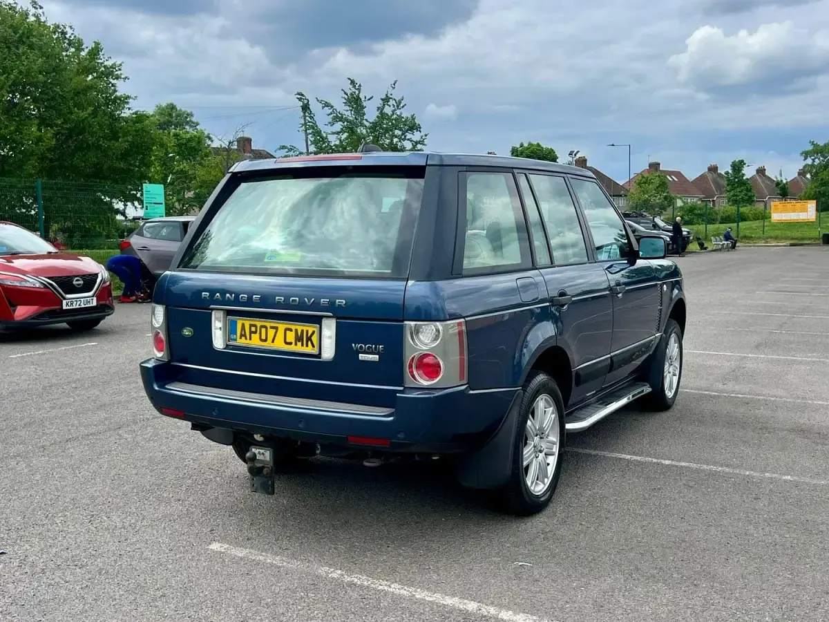 Używany Land Rover Range Rover Vogue 271 KM (199 kW) 2007 Niebieski SUV