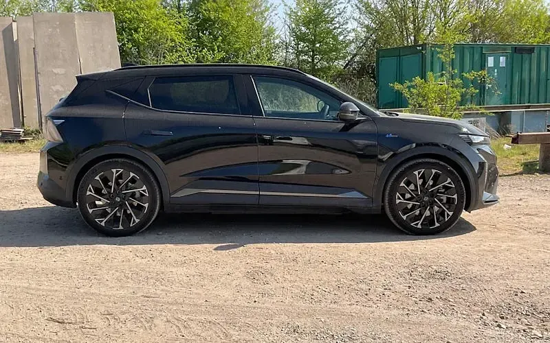 Used Renault Scenic E-Tech Esprit Alpine 160 kW (218 HP) 2024 Black SUV