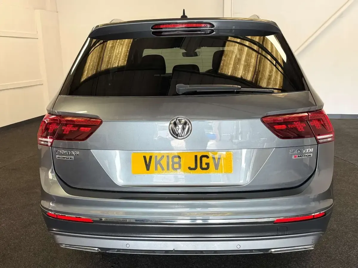 Used VW Tiguan Allspace SEL 150 HP (110 kW) 2018 Grey SUV
