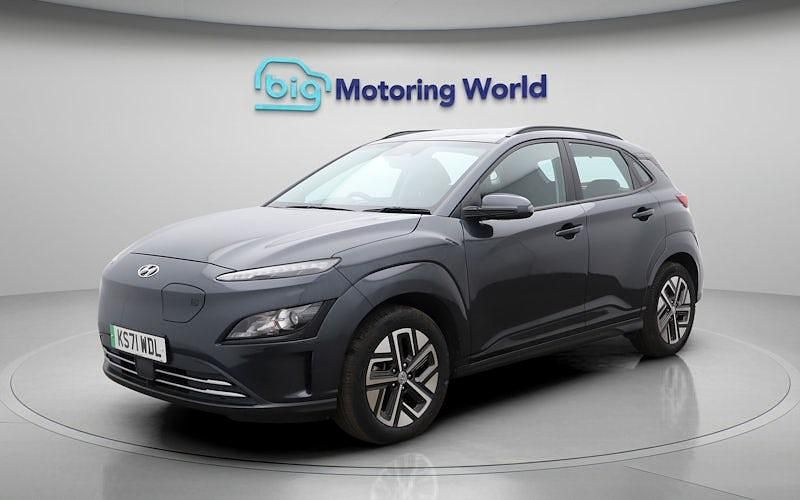 Second-hand Hyundai Kona SE 100 kW (136 CP) 2022 Gri SUV