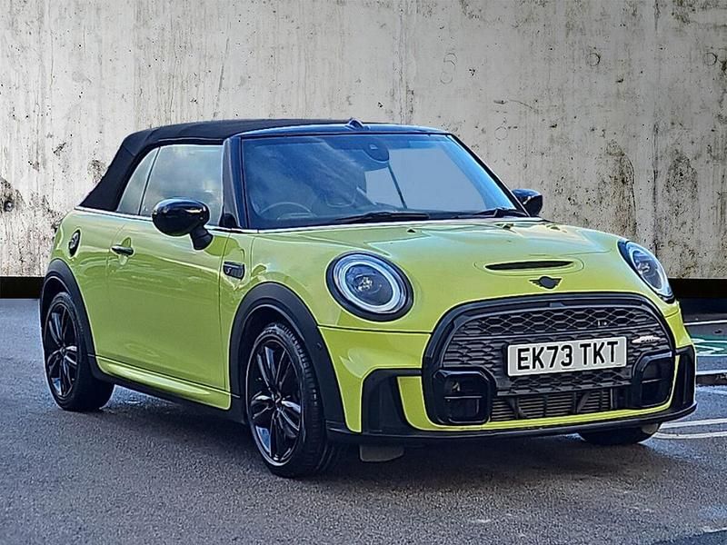 Used Mini Cooper S Sport 176 HP (129 kW) 2023 Yellow Hatchback
