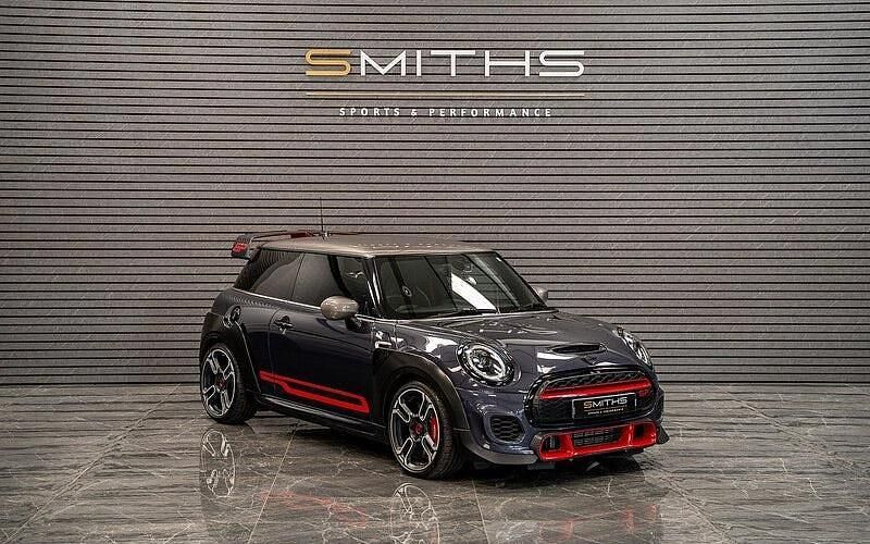 Used 2020 Mini John Cooper Works Hatch Hatchback | £29,495 (Fair price) - Image 1/4