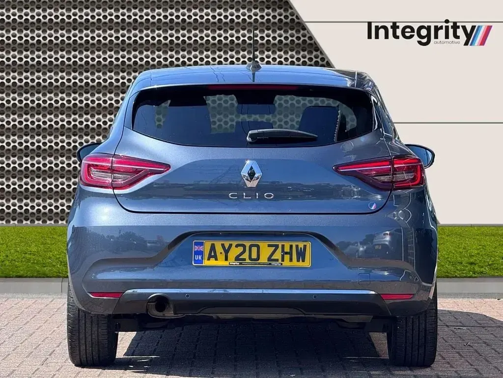 Used Renault Clio Version S 100 HP (73 kW) 2020 Grey Hatchback