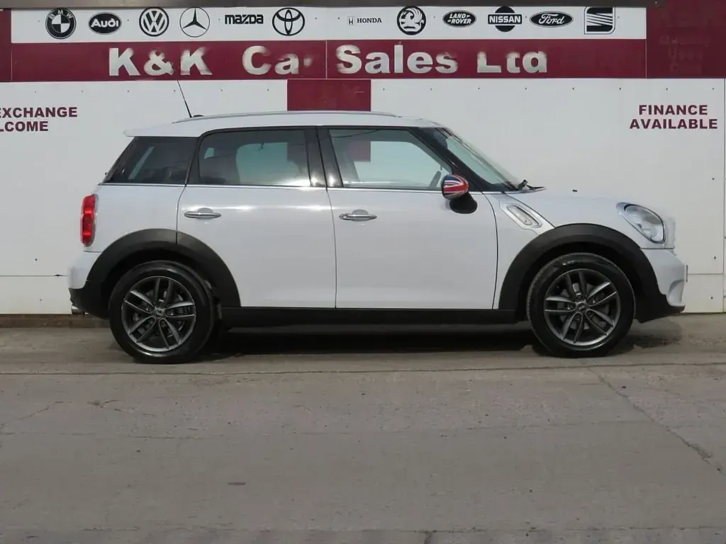Usado Mini ONE 98 CV (72 kW) 2014 Blanco Utilitario
