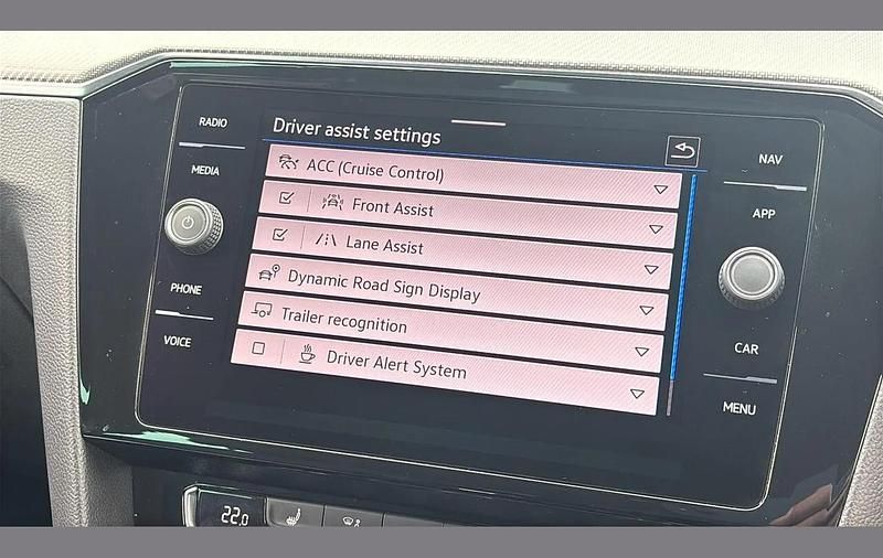 Used VW Passat R-line 147 HP (108 kW) 2020 Grey Estate