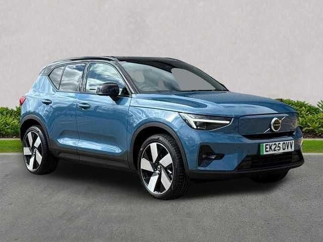 Blue Used 2025 Volvo EX40 Ultra SUV | £39,699 (Expensive) - Image 1/4