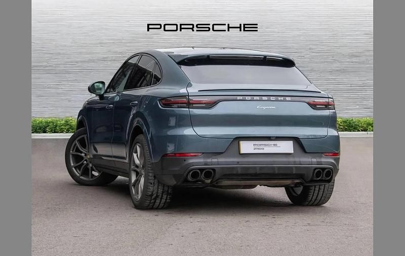 Used Porsche Cayenne 334 HP (245 kW) 2020 Blue SUV