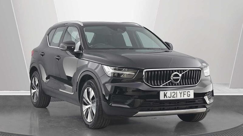 Used 2022 Volvo XC40 Inscription SUV | £20,850 (Good price) - Image 1/3