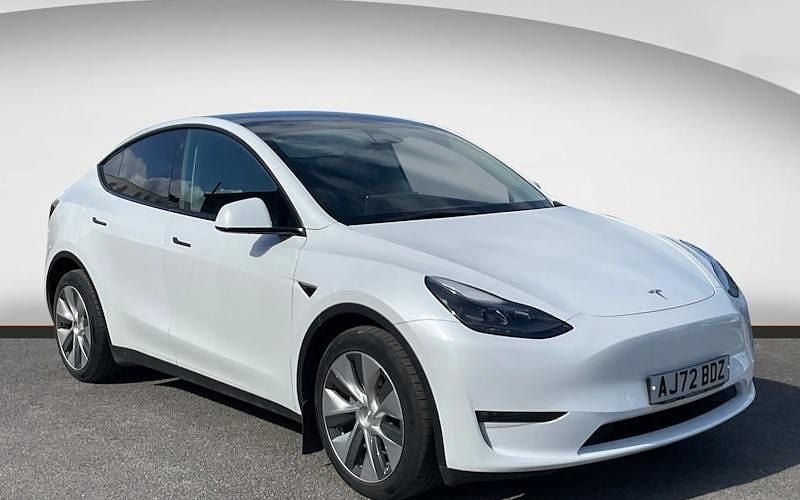 Used Tesla Model Y Long Range AWD 286 kW (389 HP) 2025 SUV