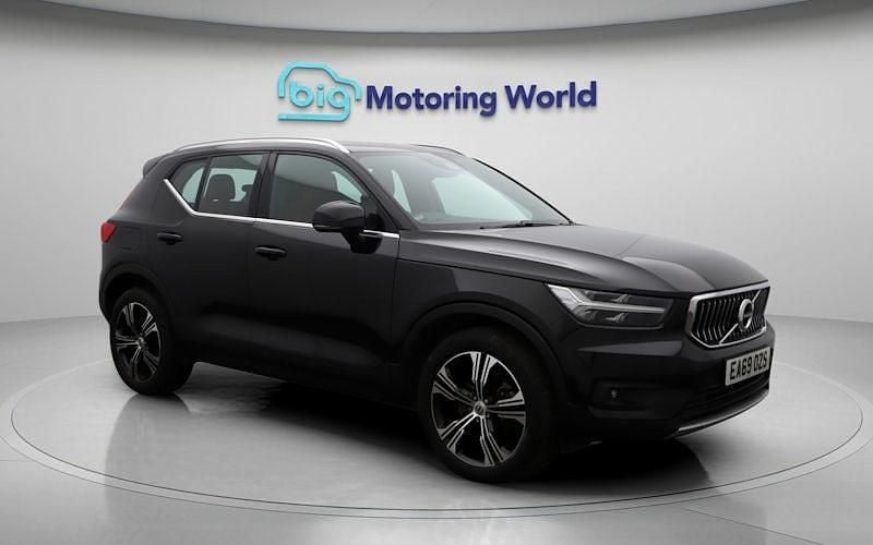Used Volvo XC40 Inscription 190 HP (139 kW) 2020 Black SUV