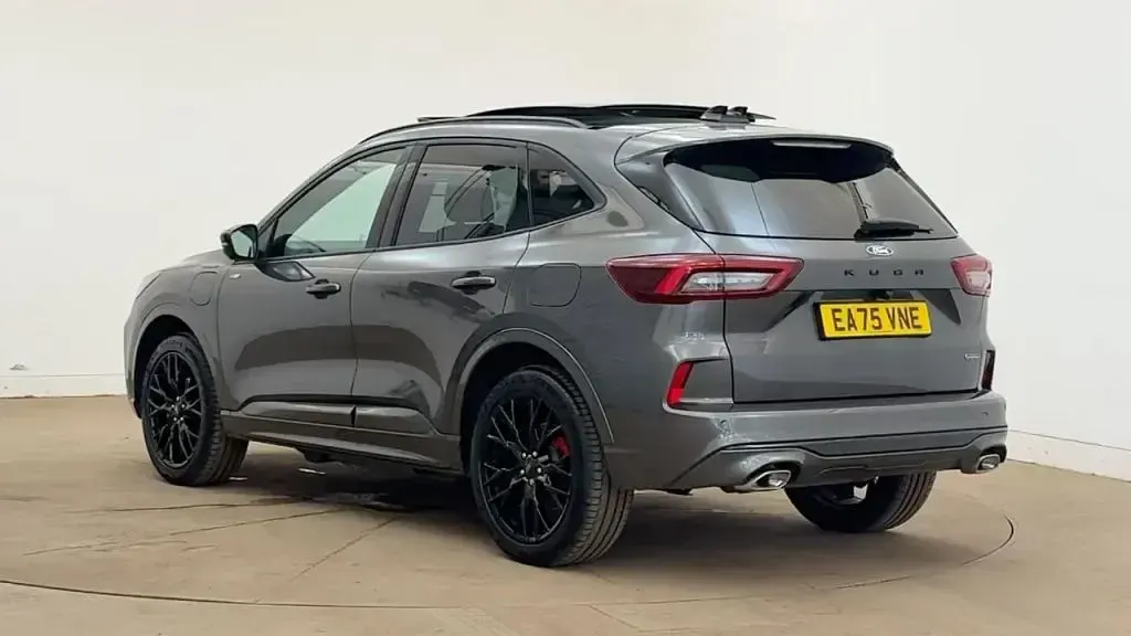 Used Ford Kuga ST-Line X 183 HP (134 kW) 2025 Grey SUV