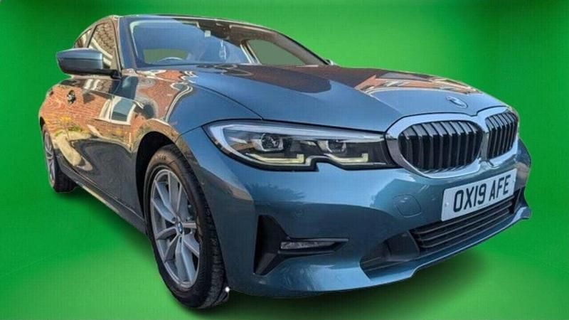 Used BMW 320 184 HP (135 kW) 2019 Blue Sedan