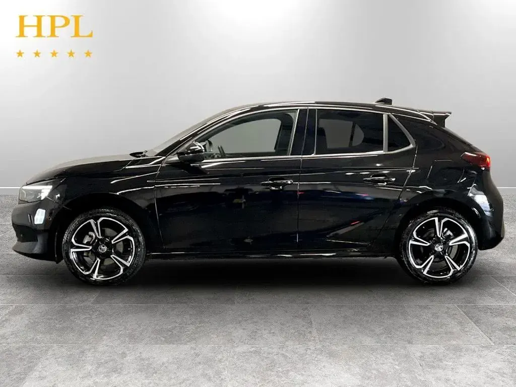 Second-hand Vauxhall Corsa Ultimate 136 CP (100 kW) 2024 Negru Hatchback