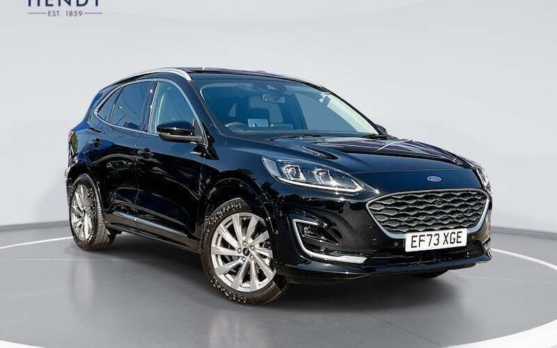 Used 2023 Ford Kuga Vignale SUV | £22,799 (A bit pricey) - Image 1/4