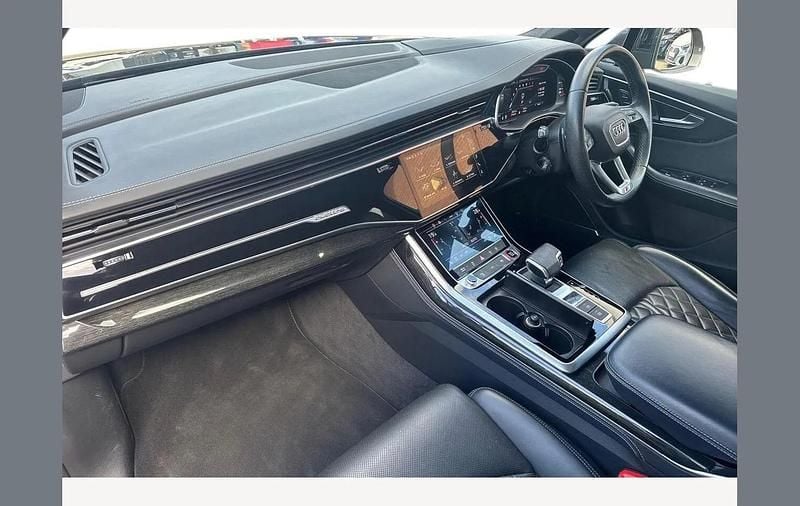 Used Audi SQ7 Advanced 507 HP (372 kW) 2021 Other SUV