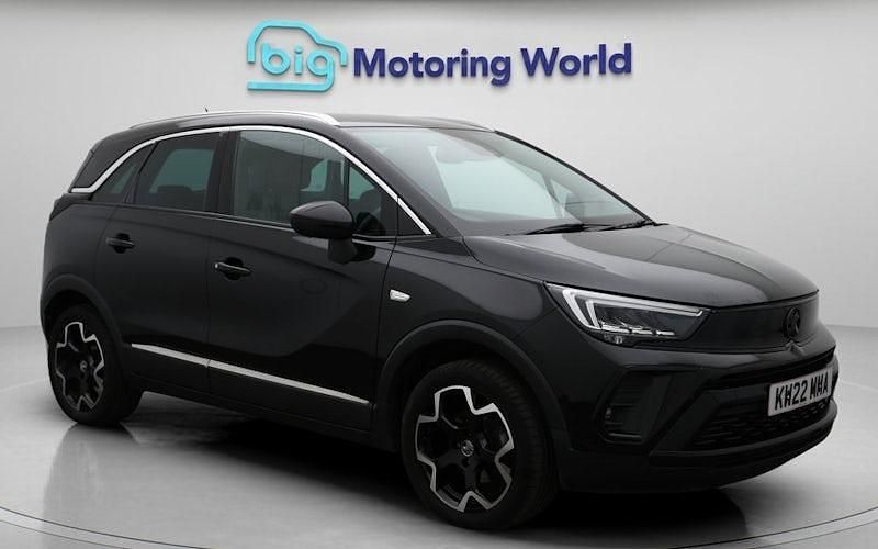 Used 2024 Vauxhall Crossland Ultimate SUV | £12,600 (Super price) - Image 1/4