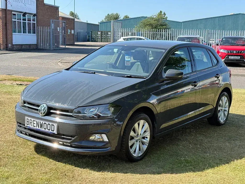 Used VW Polo SEL 115 HP (84 kW) 2019 Grey Hatchback