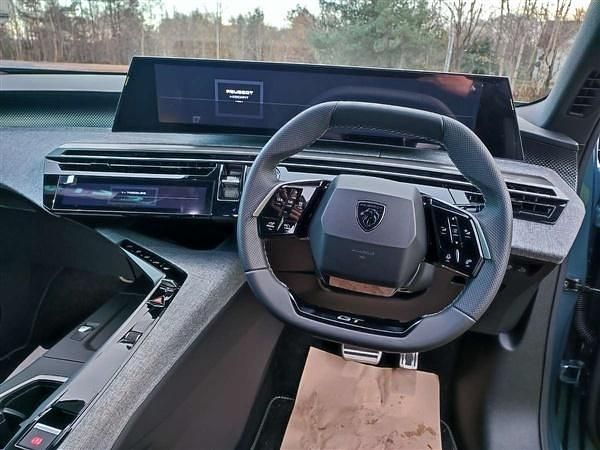 New Peugeot 3008 GTi 143 HP (105 kW) 2025 Blue SUV