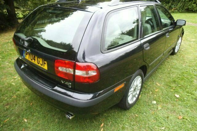 Begagnad Volvo V40 109 HK (80 kW) 2004 Kombi