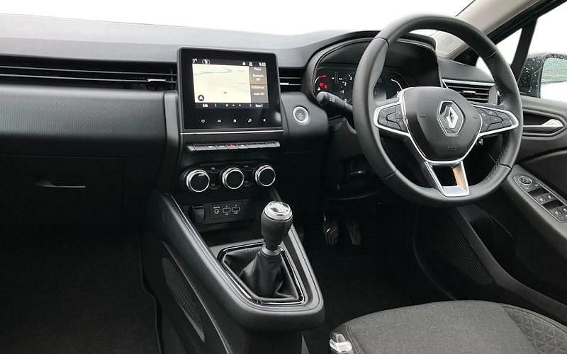 Used Renault Clio V Evolution 90 HP (66 kW) 2022 Grey Hatchback