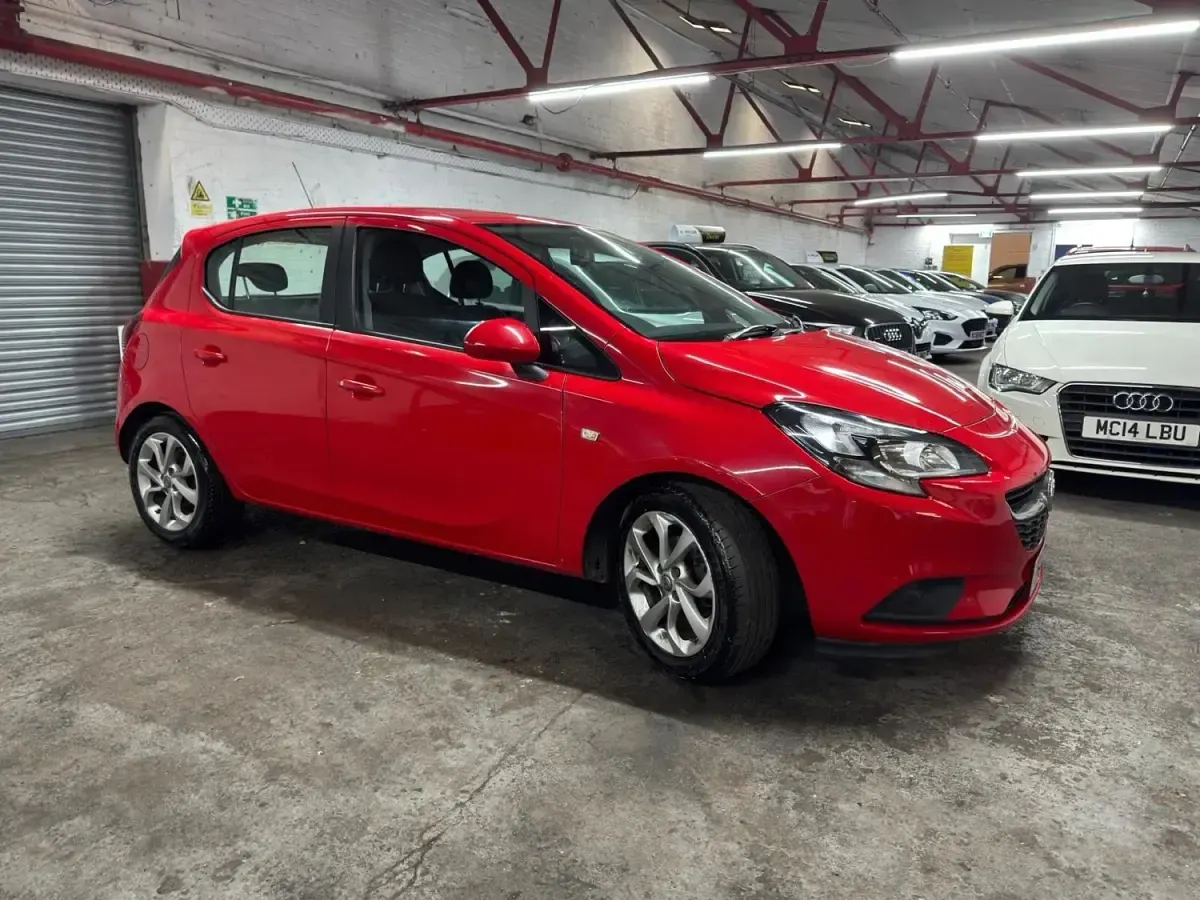 Używany Vauxhall Corsa 75 KM (55 kW) 2017 Czerwony Hatchback
